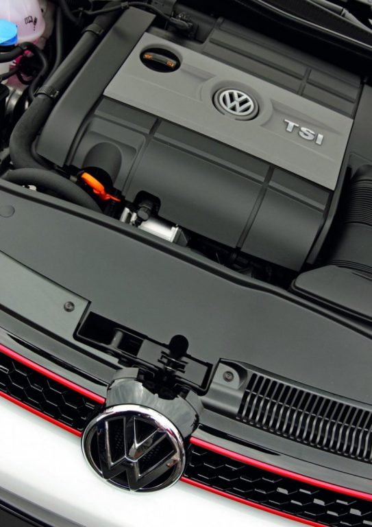 Golf GTI Edition 35 2.0 TSI motor bölmesi