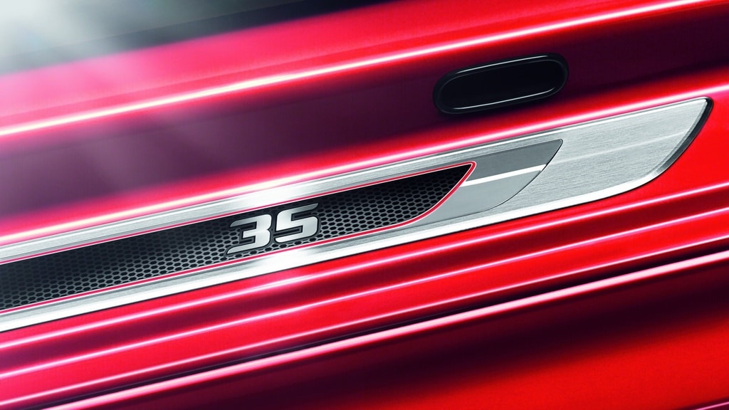 Golf GTI Edition 35 bal peteği desenli 35 kapı eşiği