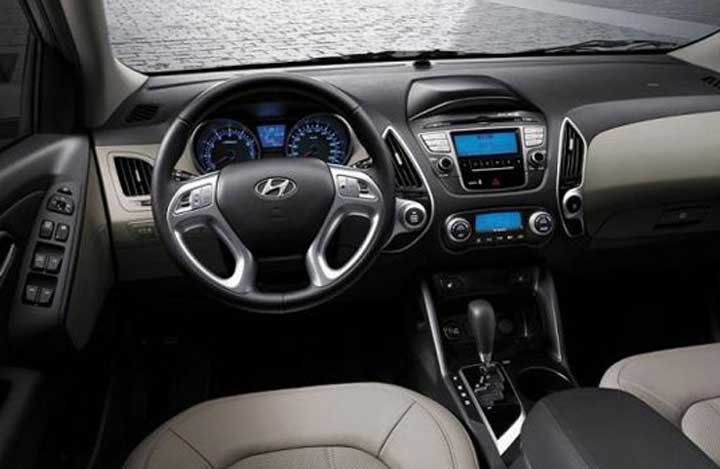 2012 Hyundai Tucson kokpit ve orta konsol