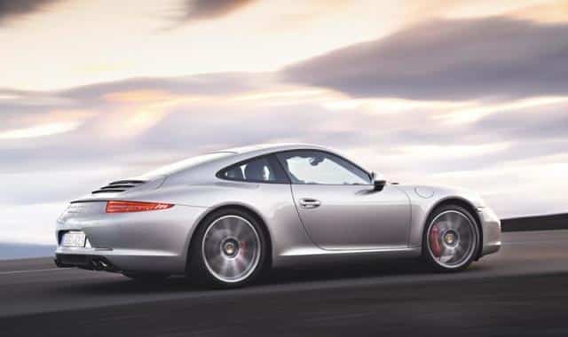 2012 Porsche 911 Carrera S 991 arka üç çeyrek görünüm