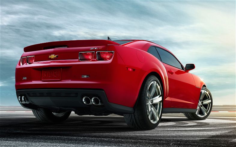 Chevrolet Camaro ZL1 arka görünümü