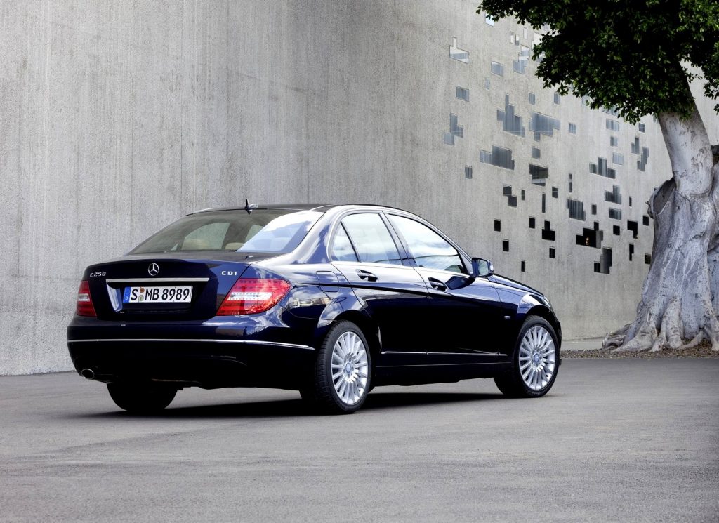 2012 Mercedes-Benz C-Class otomobil arşiv görseli