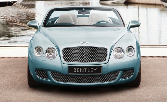 2012 Bentley Continental GTC önden görünüm ve açık tavan