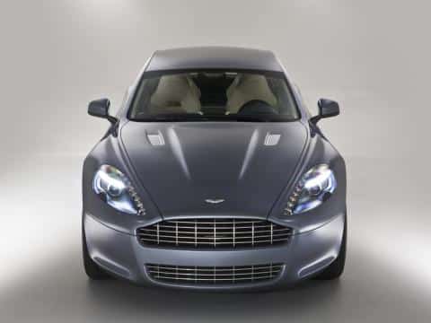 Rapide önden stüdyo görünümü ve Aston Martin ızgarası