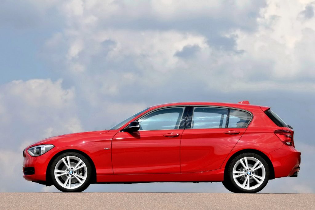 2012 BMW 1 Series otomobil arşiv görseli