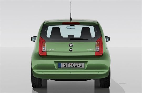 Skoda Citigo arkadan görünüm