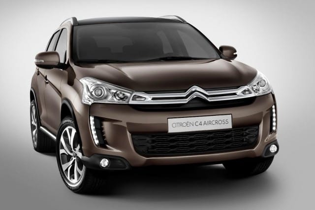 C4 Aircross ön çapraz görünüm ve alaşım jantlar