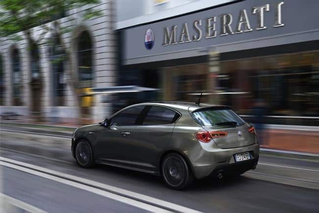 Alfa Romeo Giulietta Maserati otomobil arşiv görseli