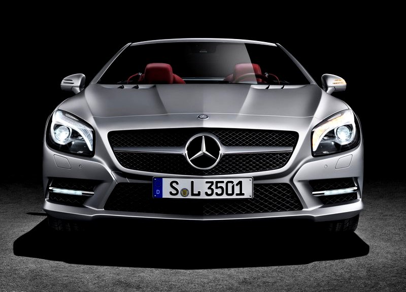 Mercedes-Benz SL 350 önden görünüm