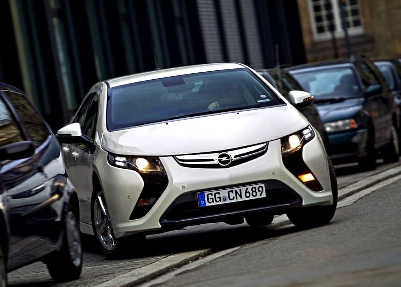 Opel Ampera Electric Car otomobil arşiv görseli