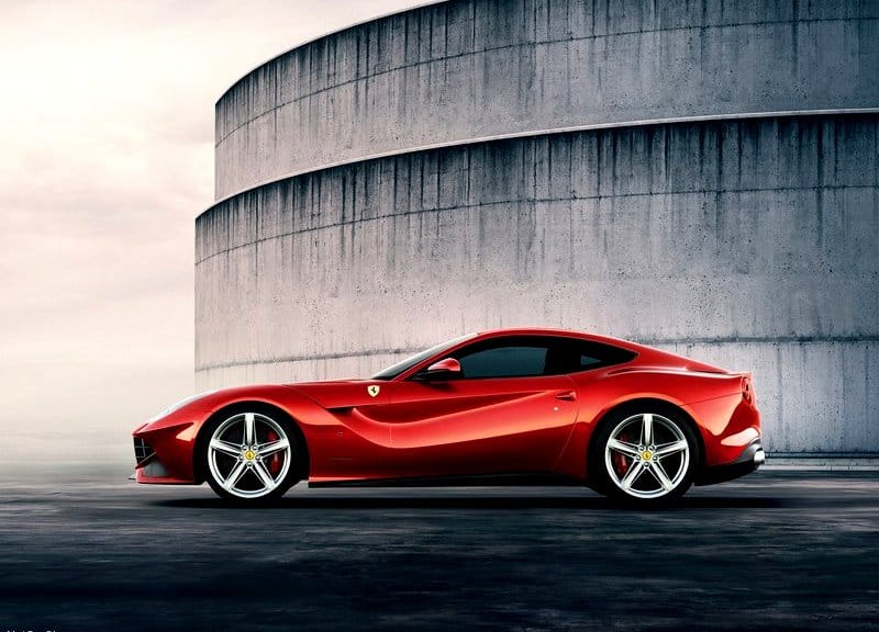 Ferrari F12 Berlinetta V12 Engine 6262Cc 740Hp otomobil arşiv görseli