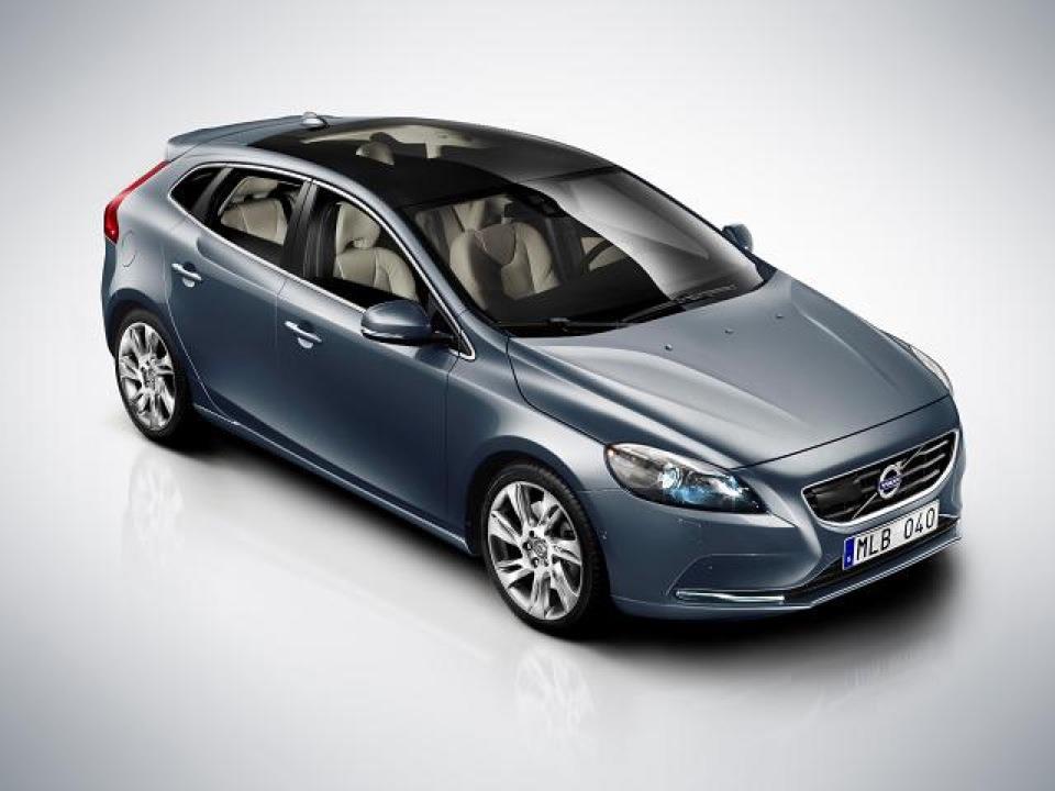 Volvo V40 otomobil arşiv görseli