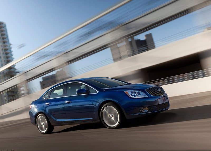 Buick Verano Turbo otomobil arşiv görseli