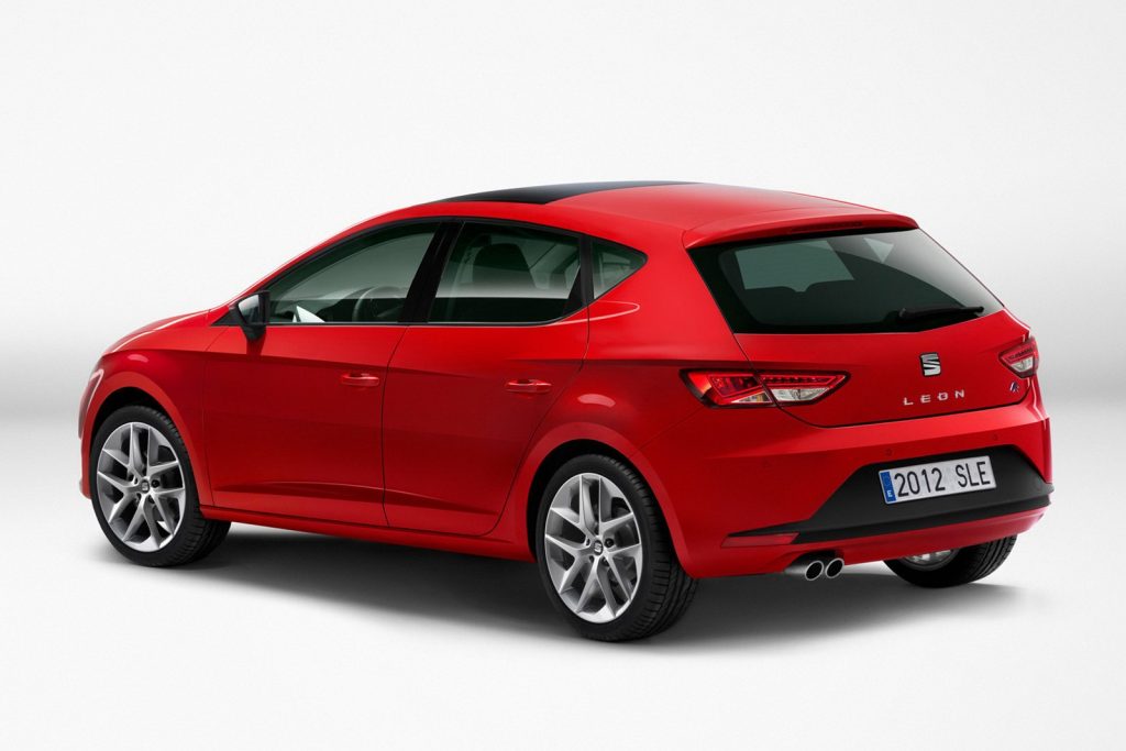 Seat Leon FR ön üç çeyrek görünüm
