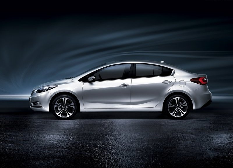 2014 Kia Cerato otomobil arşiv görseli