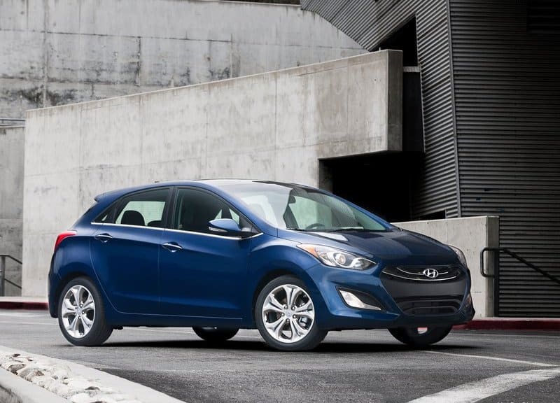 Hyundai Elantra GT otomobil arşiv görseli