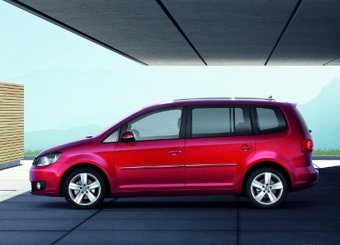 2013 VW Touran otomobil arşiv görseli