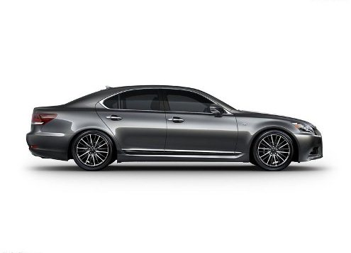 Lexus LS 460 F Sport beyaz gövde ön görünüm