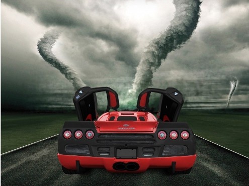 SSC Ultimate Aero son seri otomobil görünümü