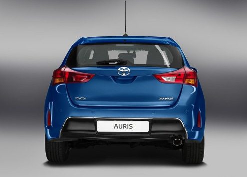 Toyota Auris beş kapılı hatchback görünümü