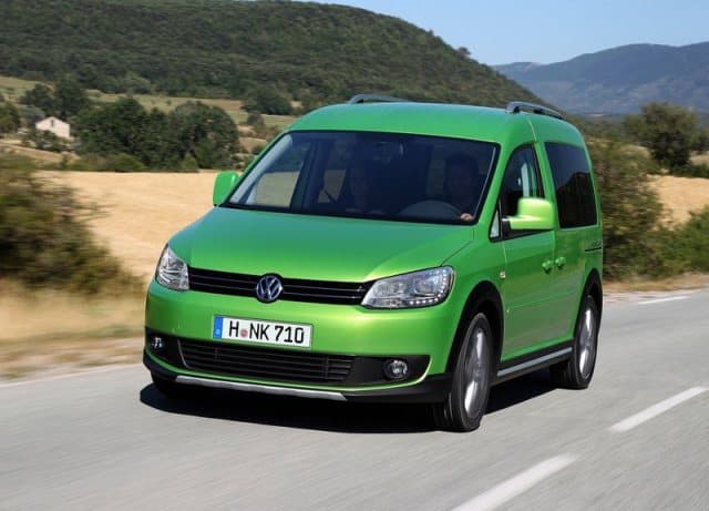 VW Caddy Cross otomobil arşiv görseli