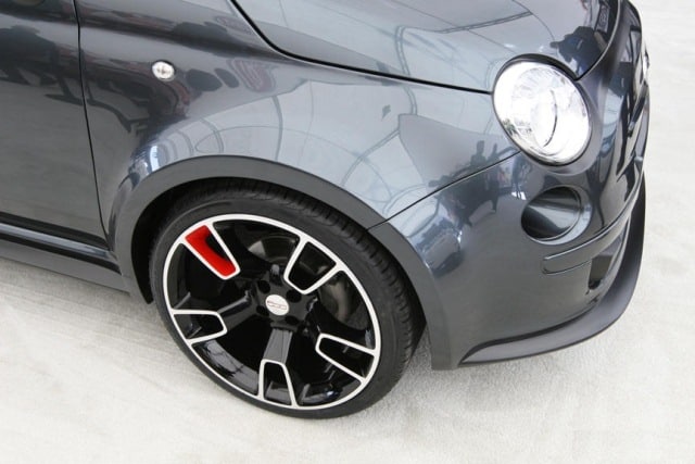 Fiat 500 Mopar konsepti ön jant ve genişletilmiş çamurluk ayrıntısı
