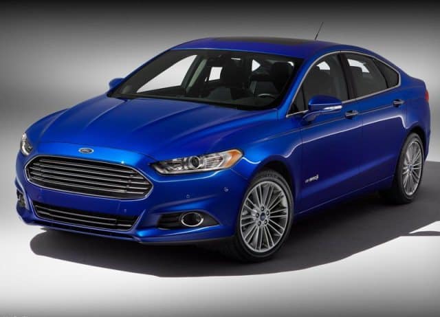 Ford Fusion Hybrid ön görünüm