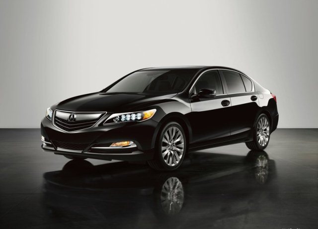 2014 Acura RLX siyah gövde ön üç çeyrek görünümü