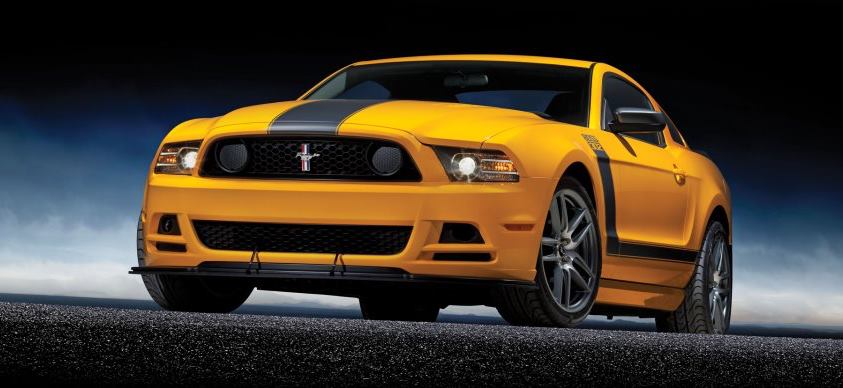 2013 Ford Mustang Boss 302 Laguna Seca ön görünümü