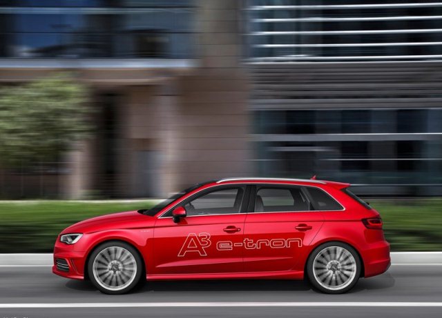 2014 Audi A3 e-tron ön üç çeyrek görünümü