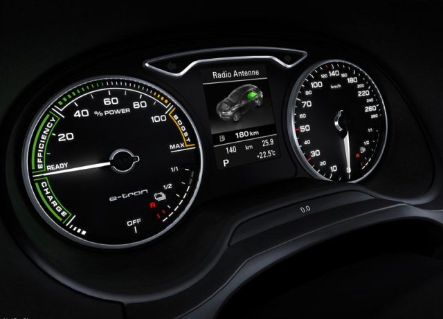 Audi A3 e-tron önden görünüm