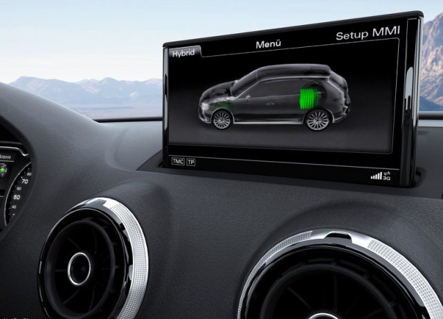 Audi A3 e-tron arka profil