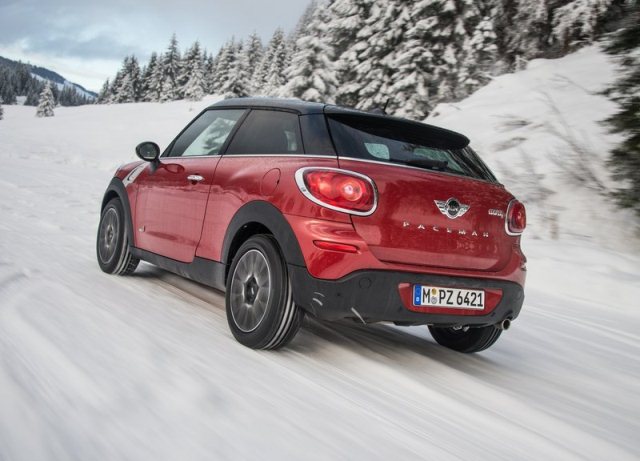 MINI Paceman coupe tavan çizgisi