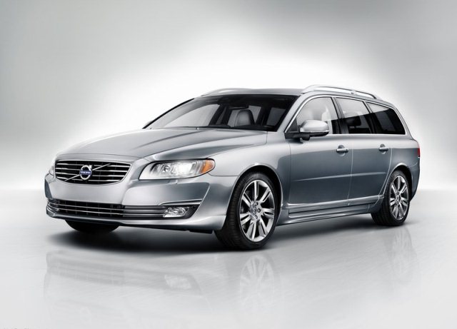 Volvo V70 ön tasarımı ve geniş ızgarası