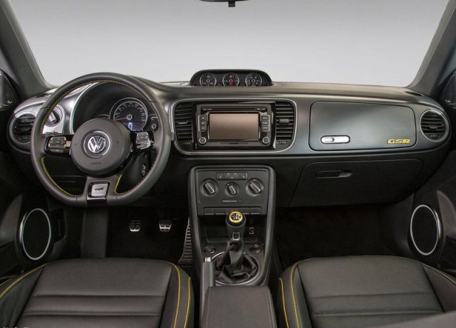 Beetle GSR kabin ve gösterge düzeni