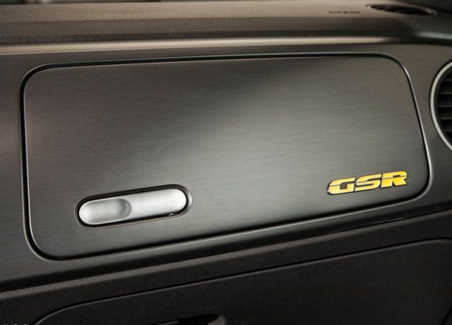 Beetle GSR arka koltuk ve iç mekân ayrıntıları