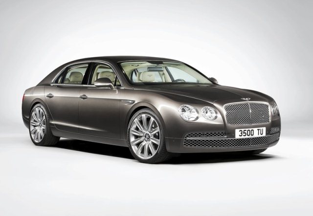 2014 Bentley Flying Spur önden üç çeyrek görünüm