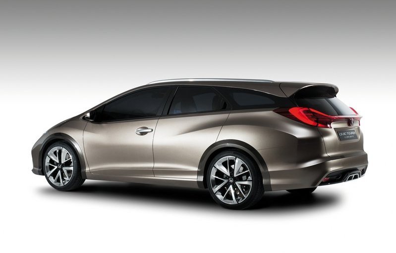 Honda Civic Tourer Concept dış tasarım görünümü