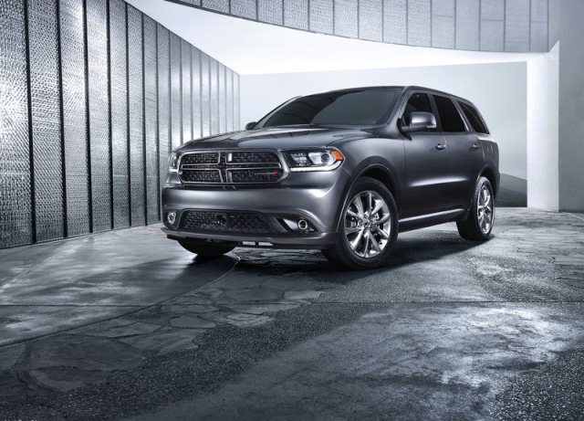 Dodge Durango projektör farları ve ön tampon