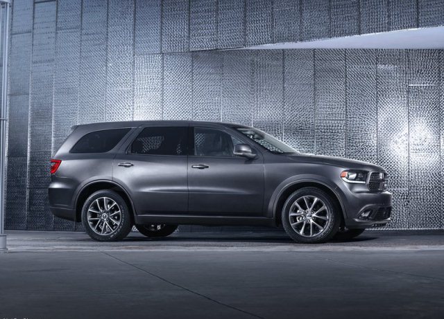 Dodge Durango yan profil ve jant tasarımı