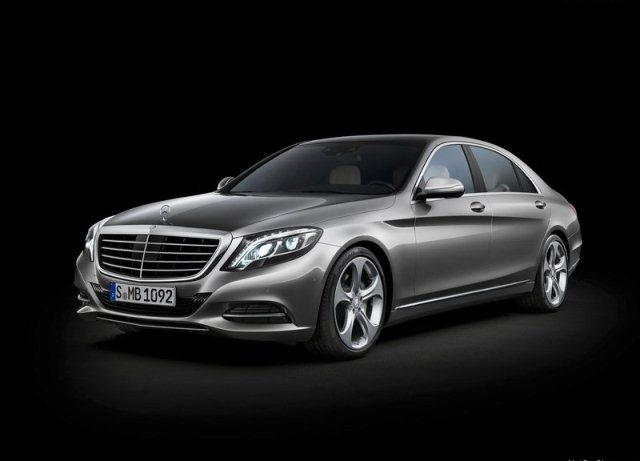 Mercedes-Benz S-Class W222 dış gövde görünümü