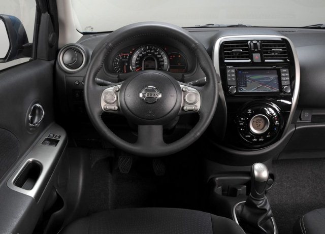 Nissan Micra direksiyon simidi