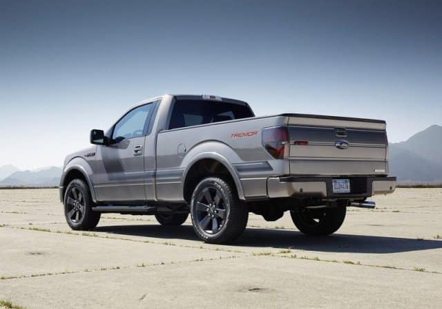 Ford F-150 Tremor yük kasası ve arka görünüm