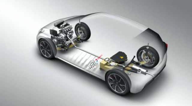 Peugeot 208 HYbrid FE arka gövde tasarımı
