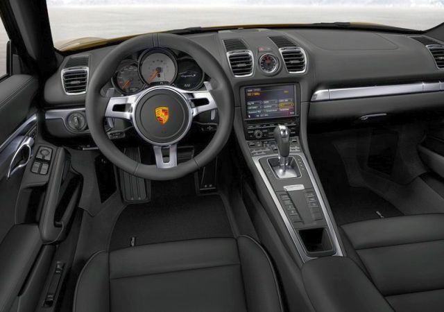 Porsche Cayman gösterge paneli