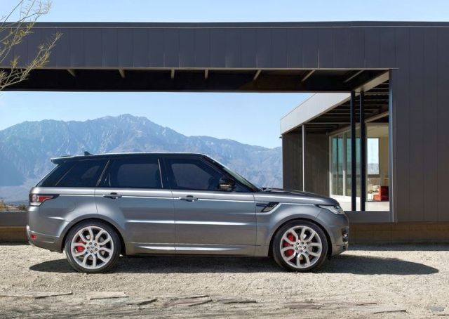 2014 Range Rover Sport yan profil görünümü