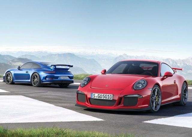 Porsche 911 GT3 önden görünüm