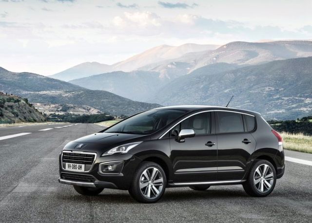 2014 Peugeot 3008 makyajlı ön üç çeyrek görünüm