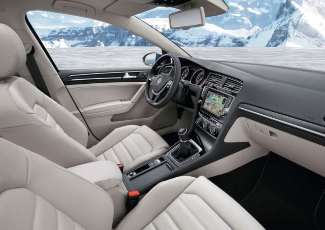 Volkswagen Golf Variant iç mekânı