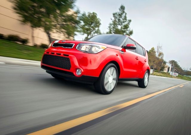 Kia Soul ön tampon ve far tasarımı